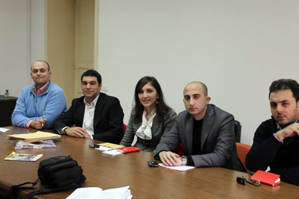 Politica_consulta2013.jpg