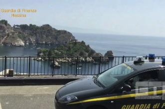 guardia di finanza taormina